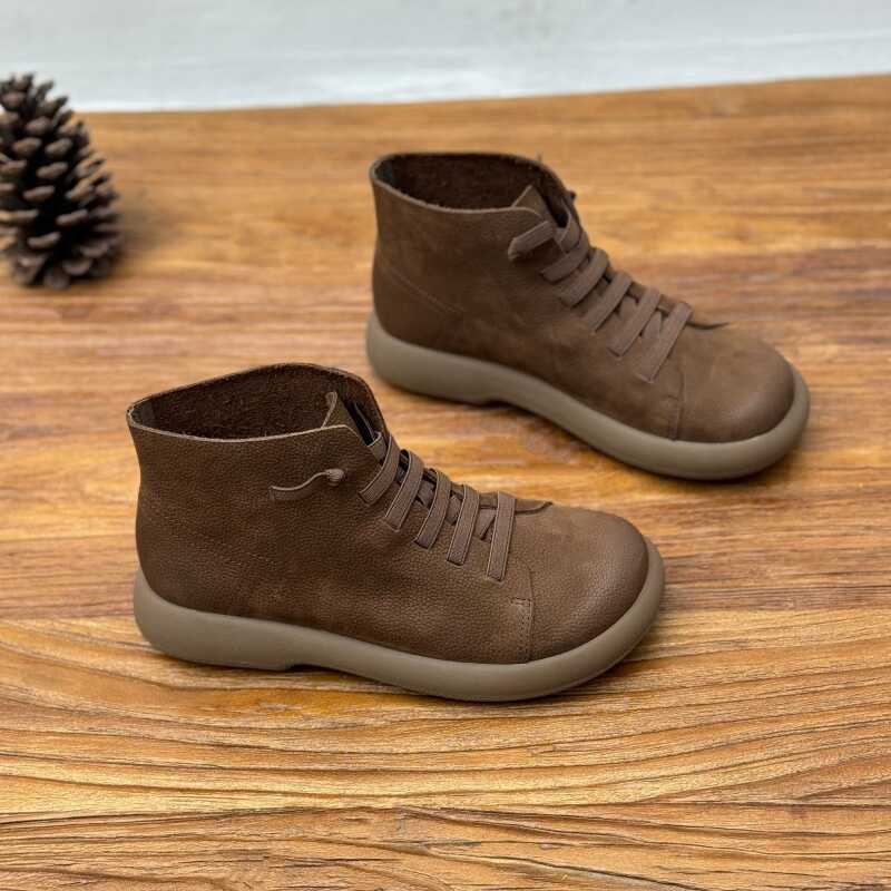 Women Auutmn Vintage Leather Solid Boots