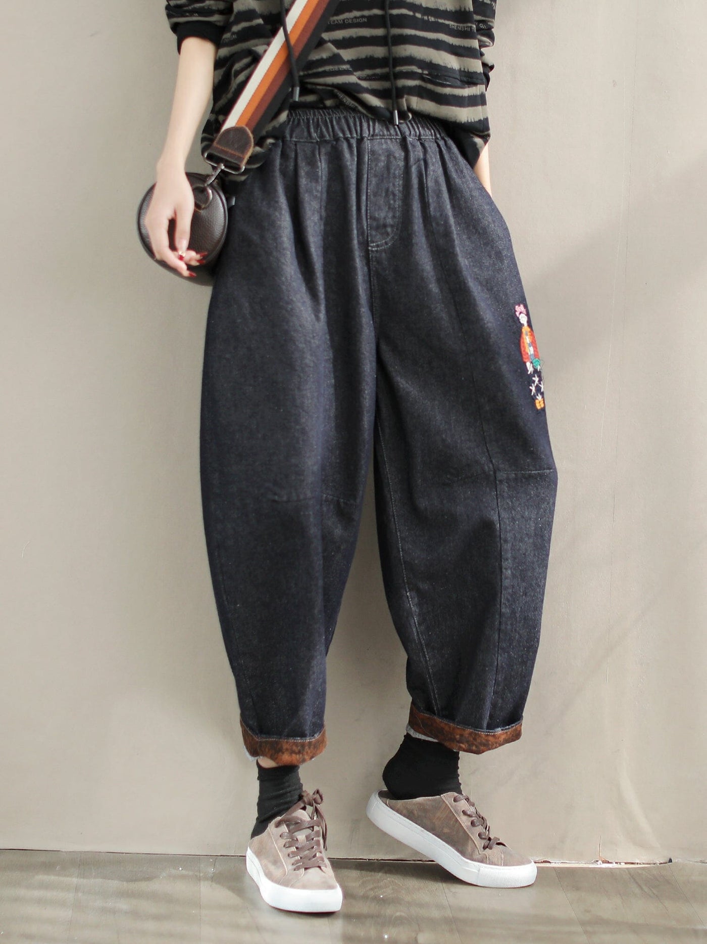 Women Spring Embroidery Loose Harem Jeans