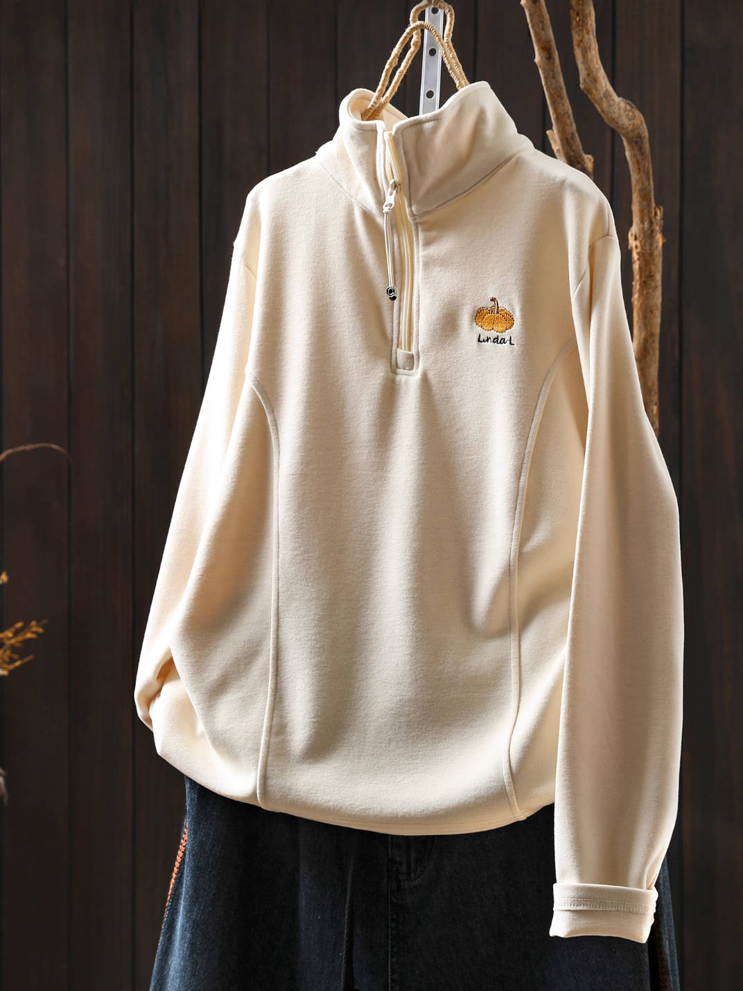 Warm Cotton Stand Collar Embroidered Zipper Neck Long Sleeves Tops