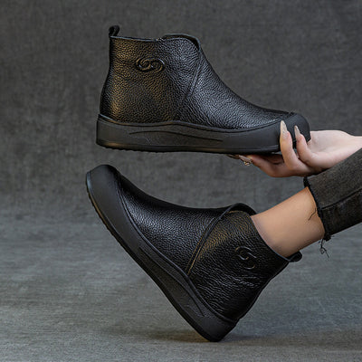 Women Retro Leather Soft Flat Sole Round Toe Zipper Ankle Boots