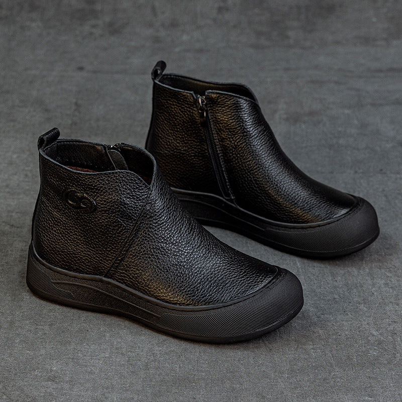 Women Retro Leather Soft Flat Sole Round Toe Zipper Ankle Boots