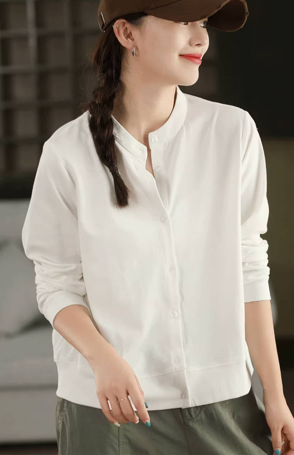 Retro Cotton Solid Color Single Breasted Round Neck Cardigans