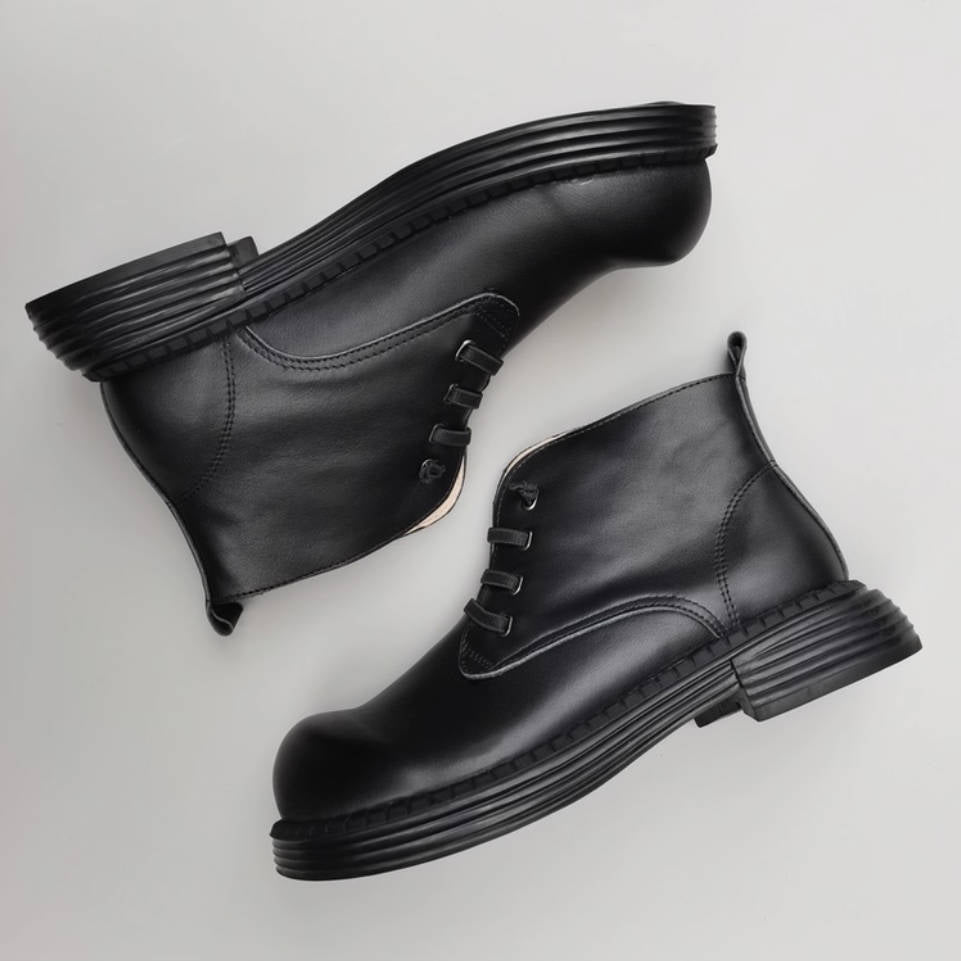 Retro Top Leather Round Wide Toe Soft Sole Elastic Slip-On Boots