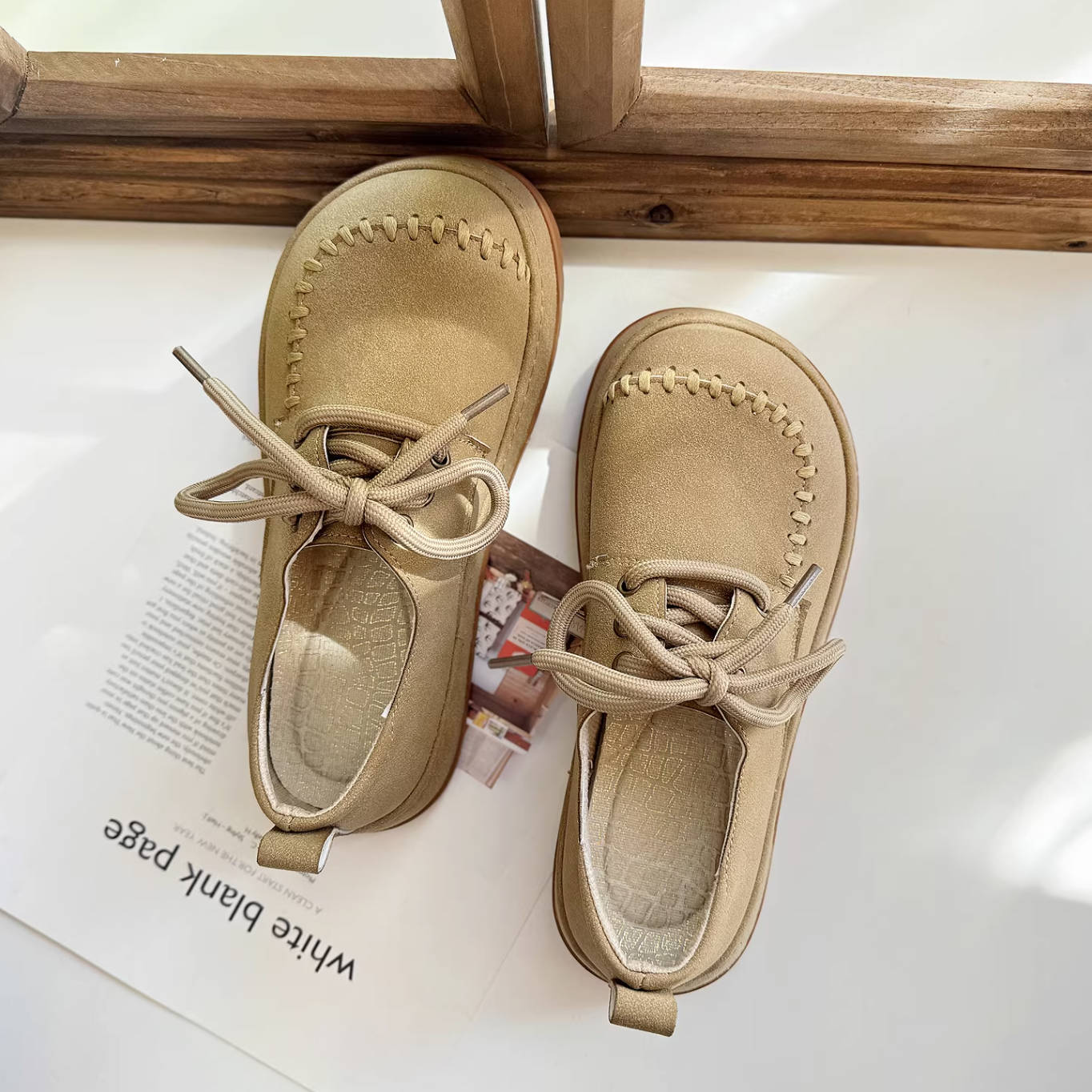 Autumn Leather Soft Sole Wide Toe Trendy Flat Shoes