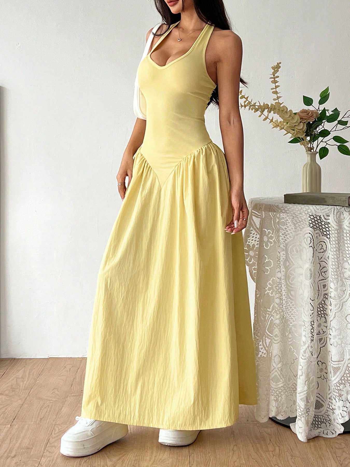 Yellow Slim Sleeveless Casual Everyday U-Neck Halterneck Dress