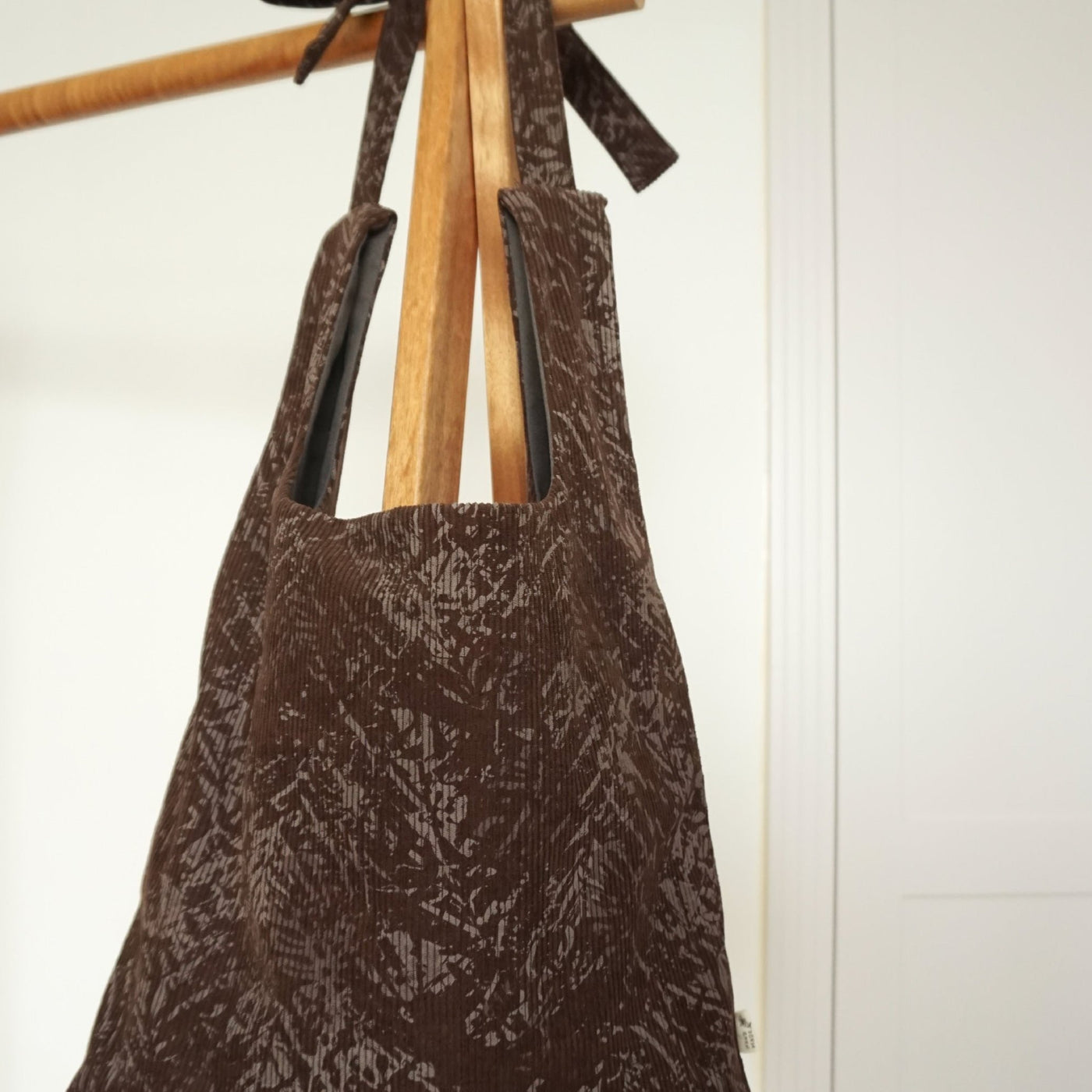 Babakud Women Vintage Large-Capacity Crossbody Corduroy Tote Bag