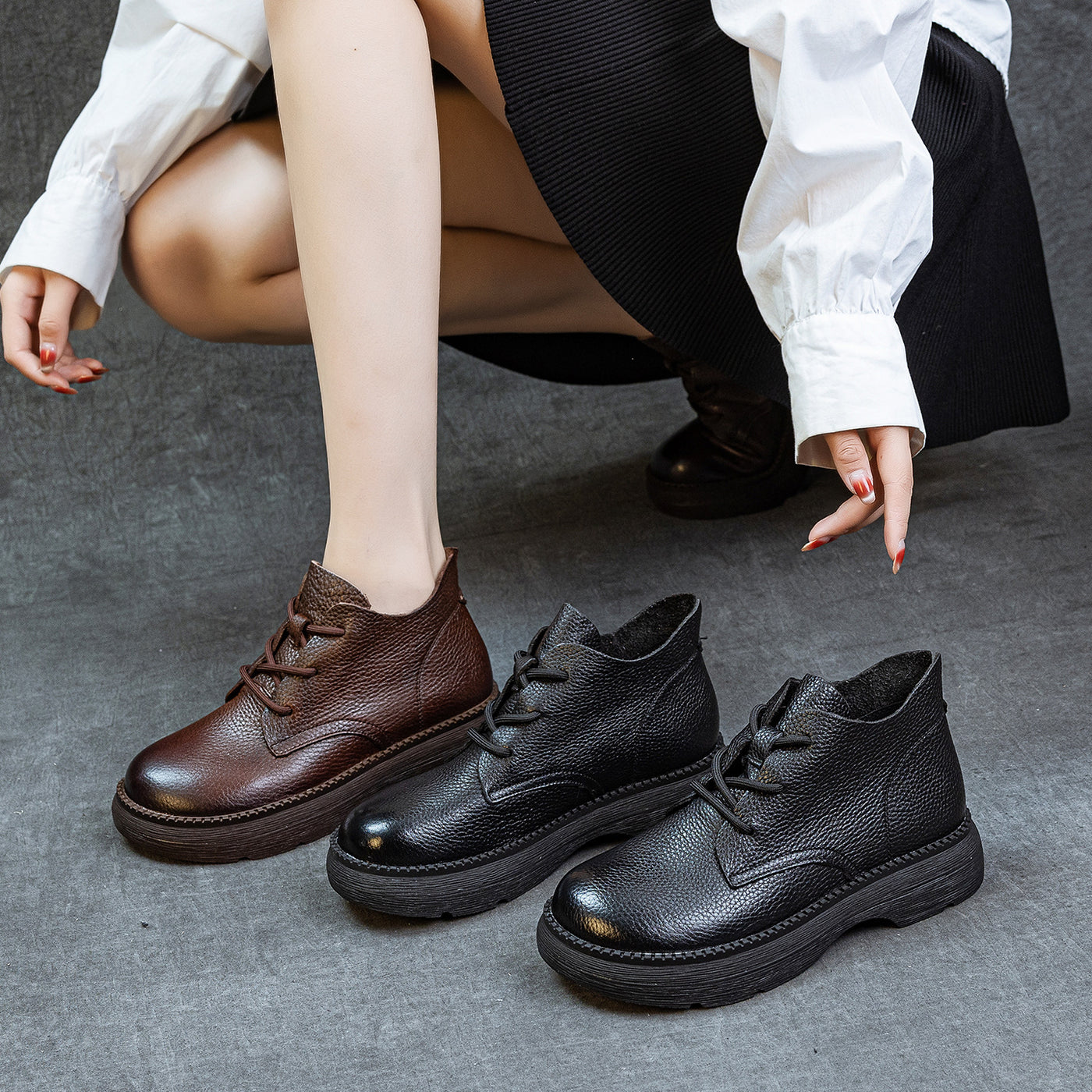 Babakud Retro Top Leather Round Toe Soft Sole Slip-On Flat Boots