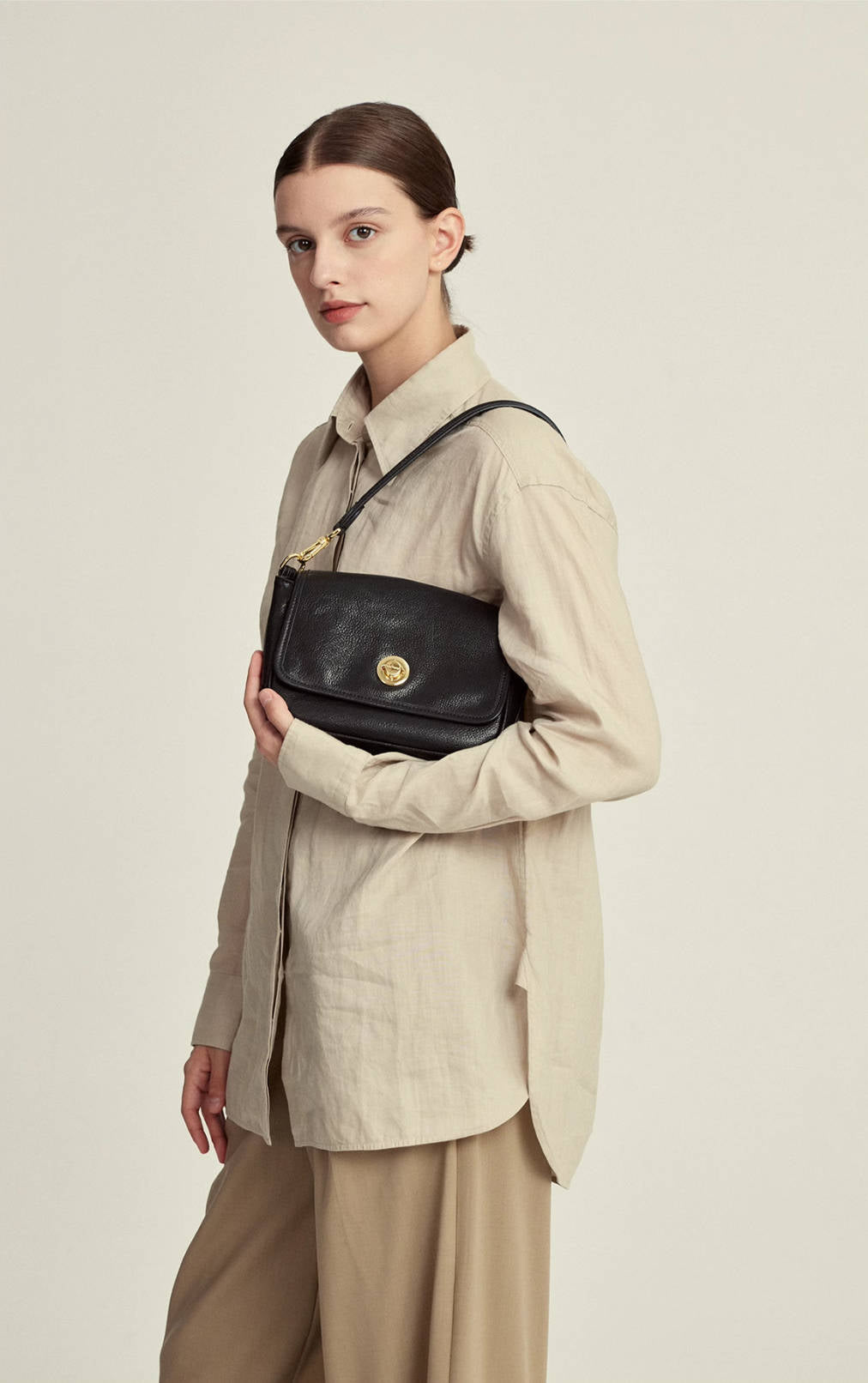 Women Retro Leather Fashion Casual Cross Body Bag