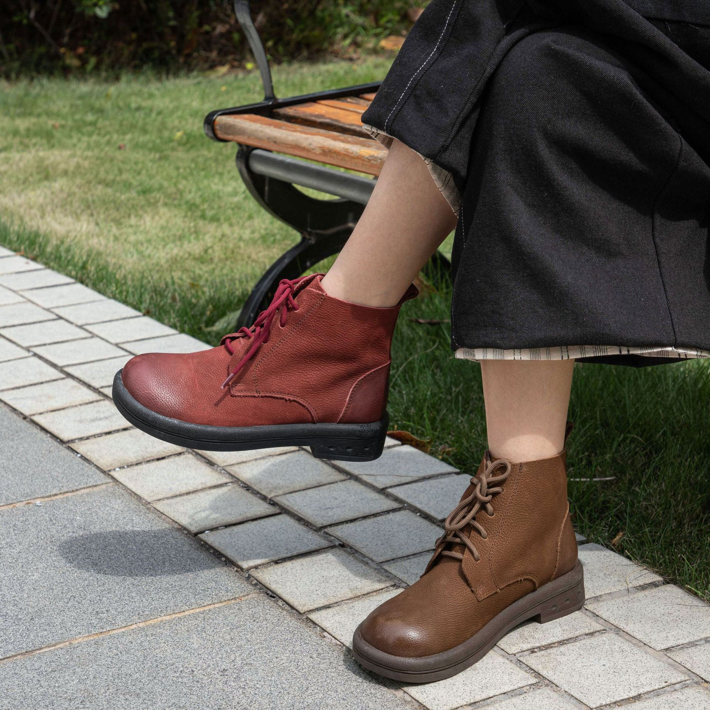 Retro Leather Soft Sole Solid Color Lace-Up Ankle Boots