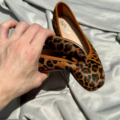 Genuine Leather Soft Sole Round Toe Leopard Print Ballet Flats Shoes