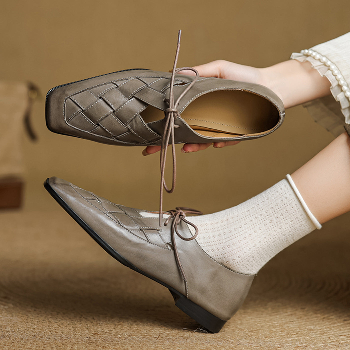 Elegant Leather Woven Square Toe Lace-Up Flat Shoes