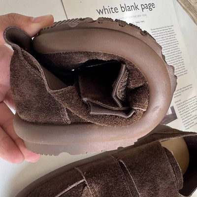 Autumn Sueded Wide Toe Velcro Casual Flat Shoes