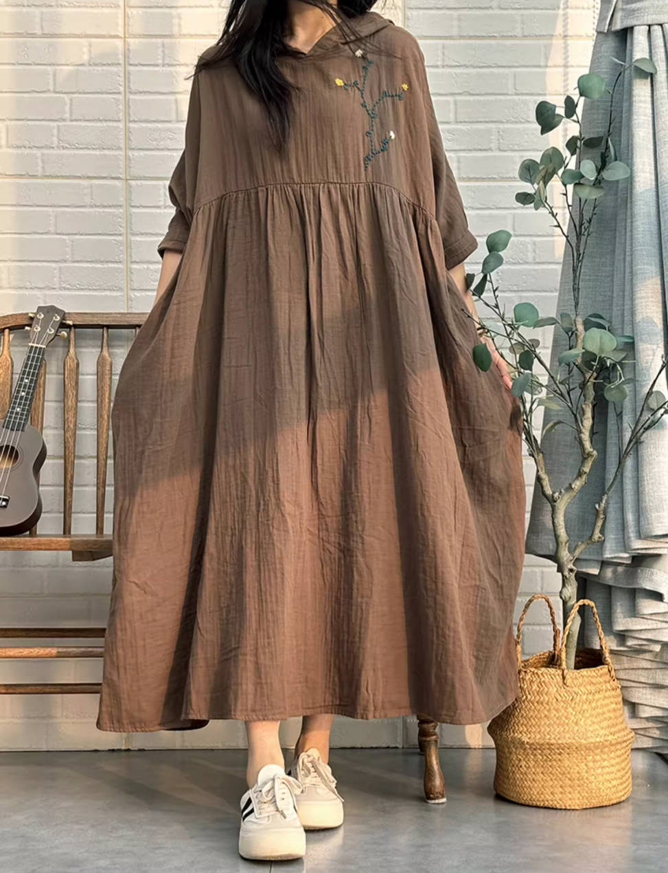 Retro Cotton Embroidered Plus Size Loose Hoodies Dress With Pockets
