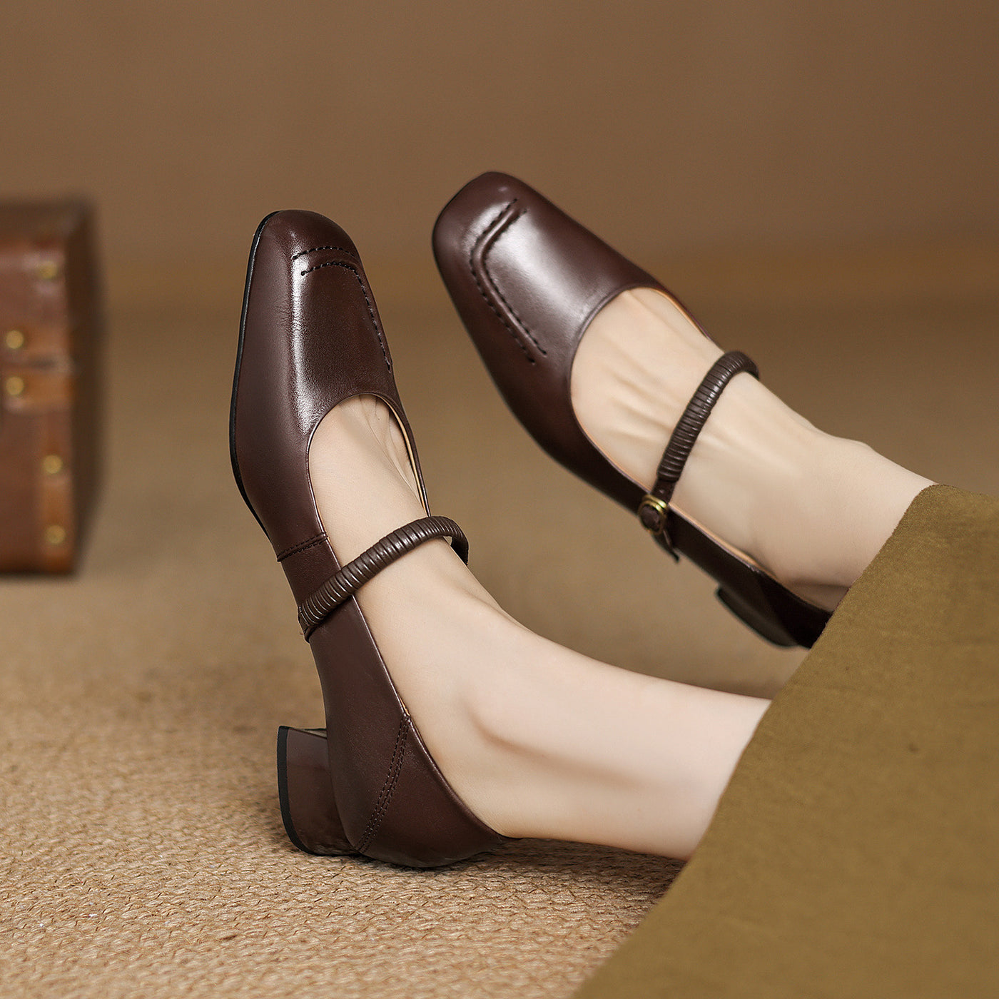 Vintage Leather Square Toe One Straped Chunky Shoes