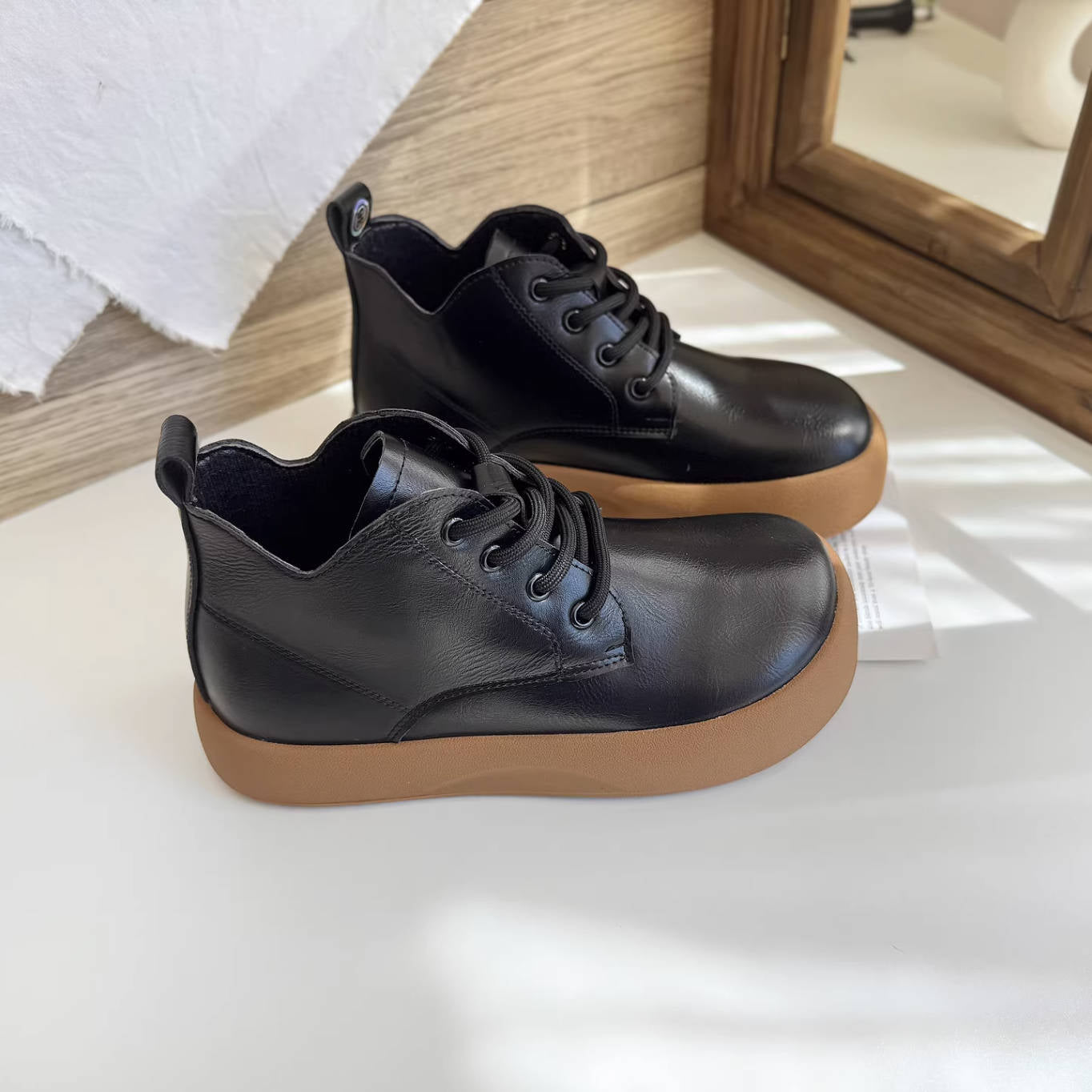 Casual Sueded Leather Platform Round Toe Lace-Up Boots