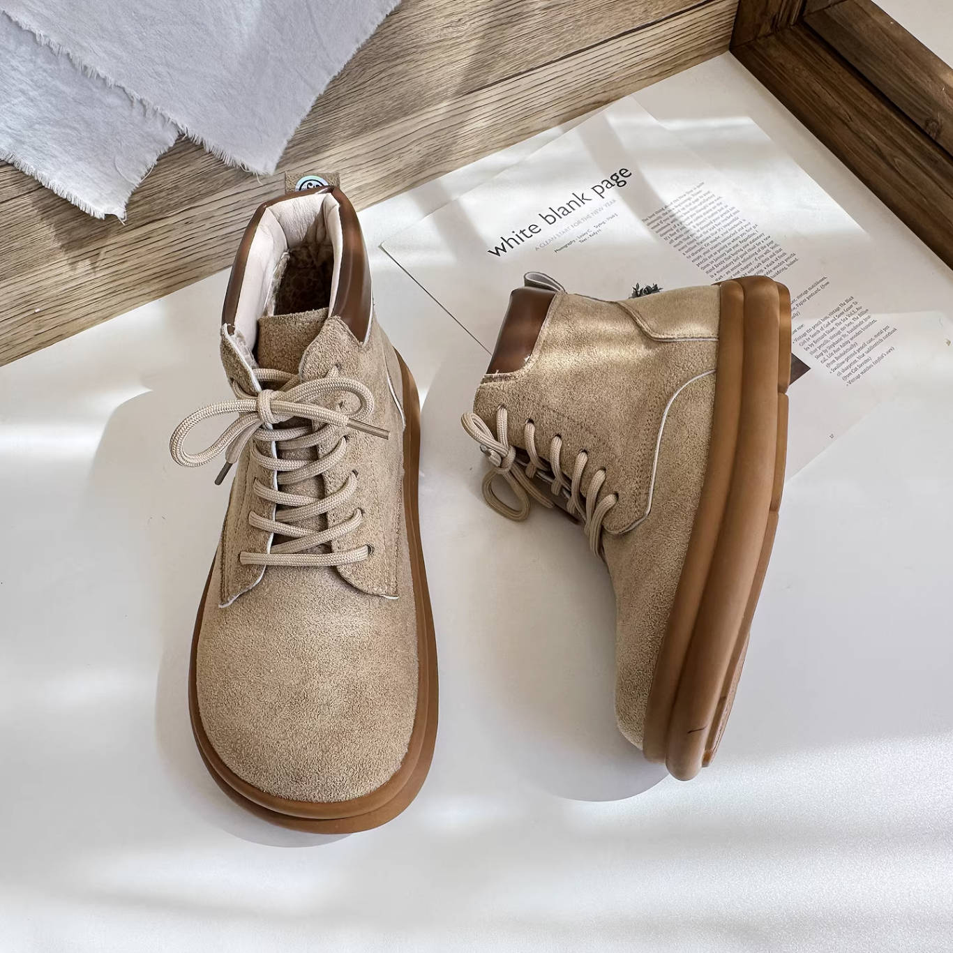 Sueded Top Leather Patchwork Soft Flat Sole Lace-Up Boots