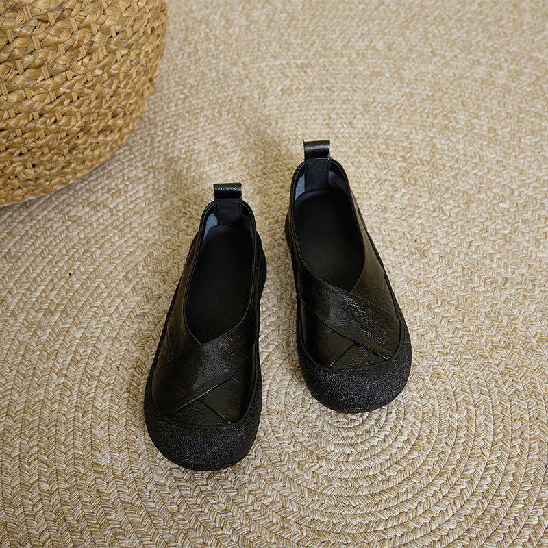 Solid Color Retro Leather Soft Sole Shallow Slip-On Flat Shoes