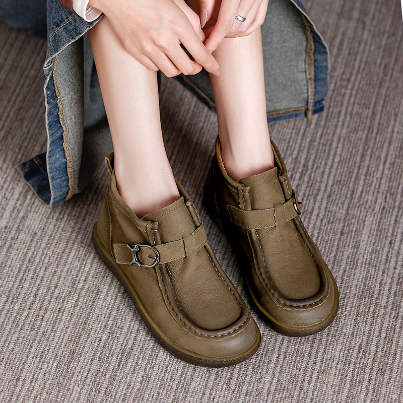 Retro Genuine Leather Round Wide Toe Flat Sole Ankle Boots