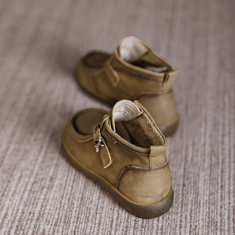 Retro Genuine Leather Round Wide Toe Flat Sole Ankle Boots