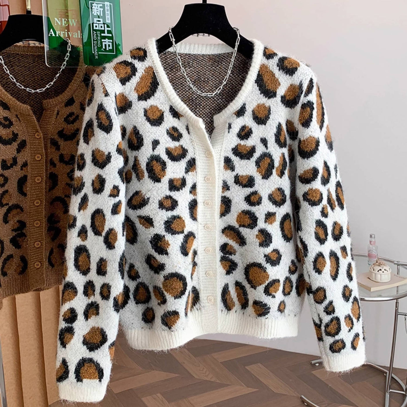 Winter Round Neck Leopard Single-Breasted Fashion Casual Sweater