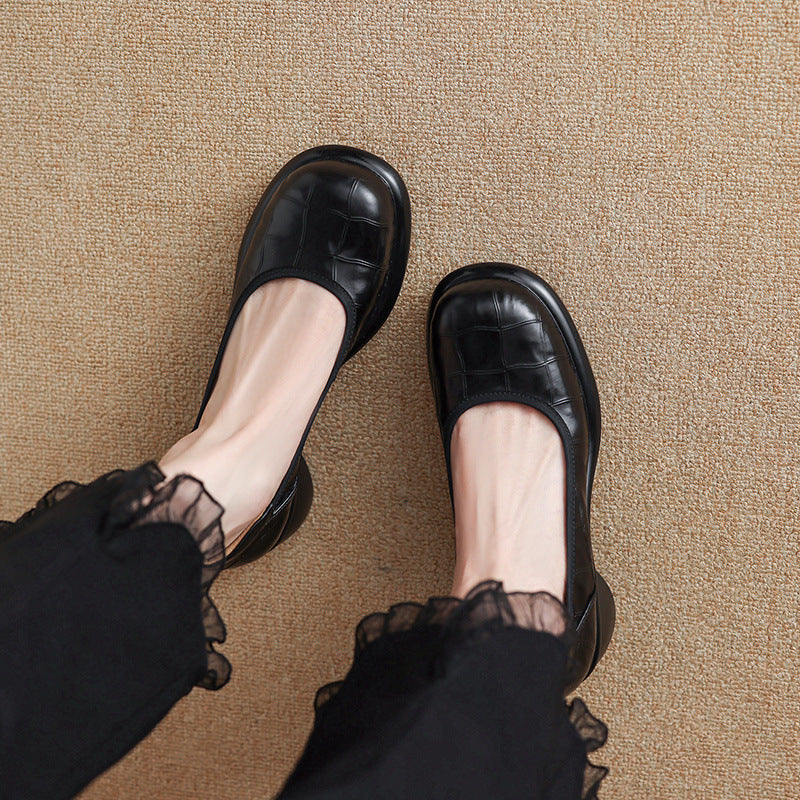 Retro Leather Round Toe Shallow Chunky Slip-On Shoes