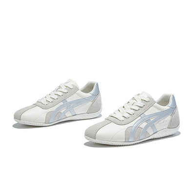 Women Casual Leather Soft Flat Sole Versatile Sneakers