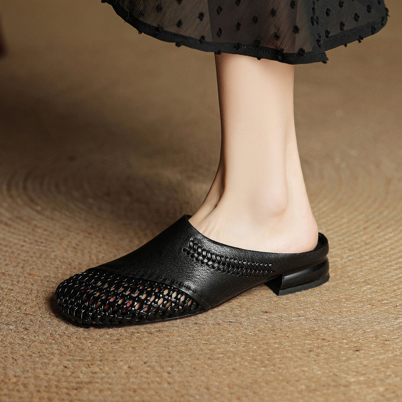 Women Casual Leather Woven Closed Toe Slip On Shoes