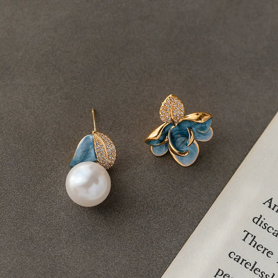 Women Elegant Vintage Enamel 18K Gold Pearl Asymmetrical Earrings