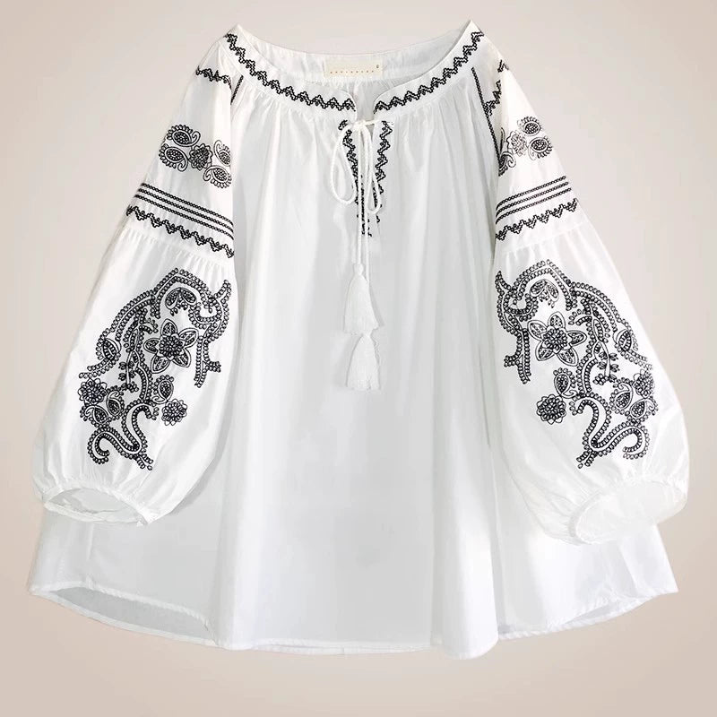 Women Retro Autumn Cotton Round Neck Embroidered Shirt