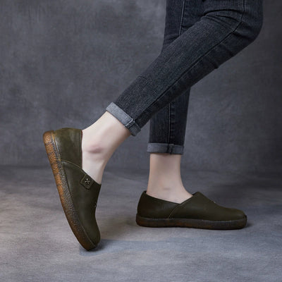 Babakud Women Spring Retro Leather Slip-On Soft Sole Casual Shoes