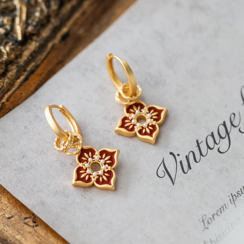 Women Elegant Vintage Flower Pearls Red Earrings