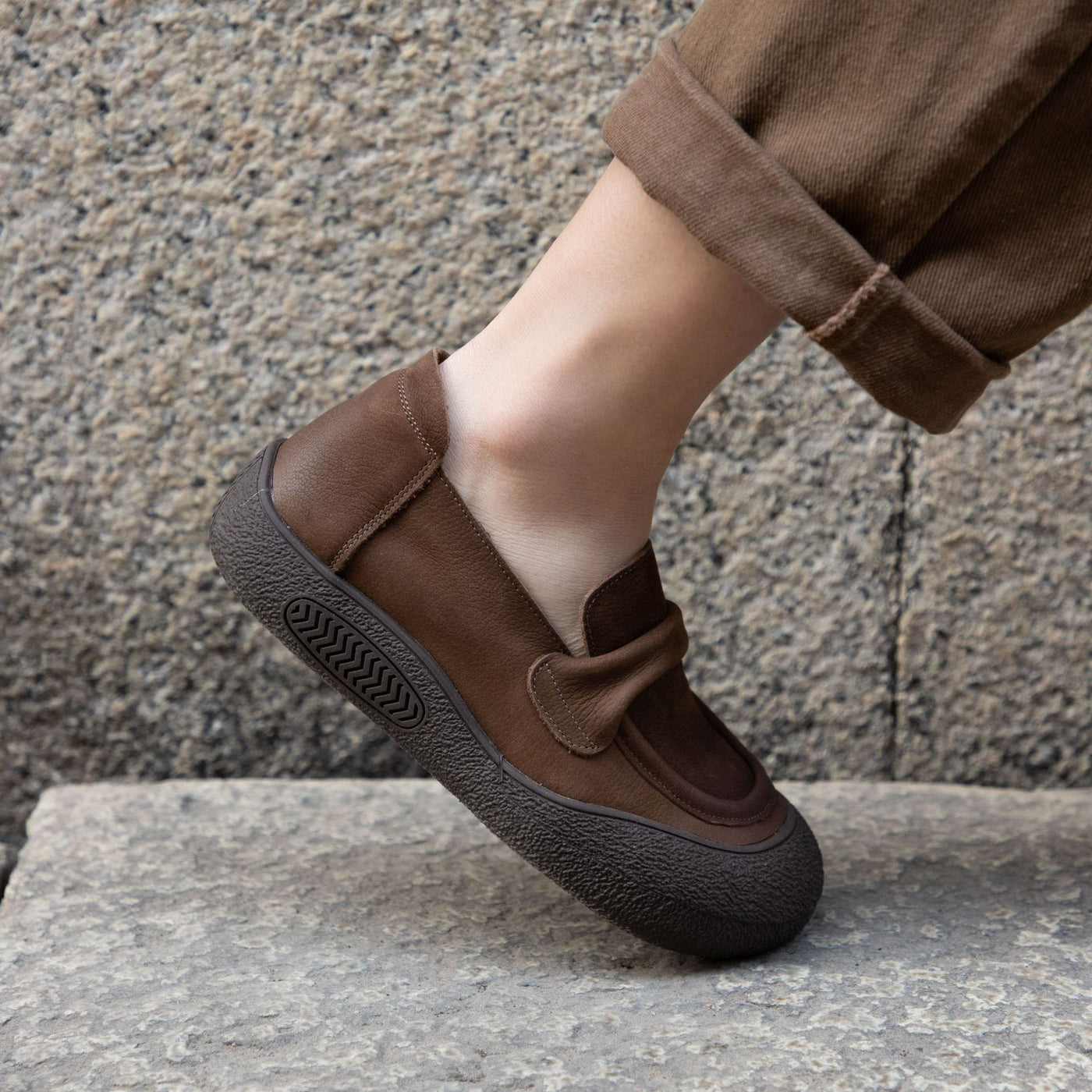Women Retro Casual Thick Sole Durable Leather Loafers