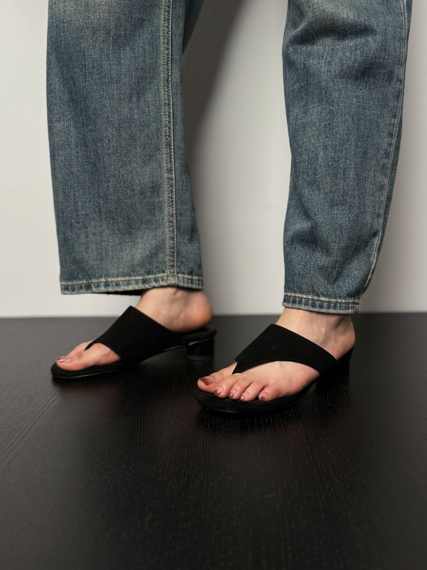 Summer Sheepskin Leather Sueded Chunky Flip-Flops Shoes