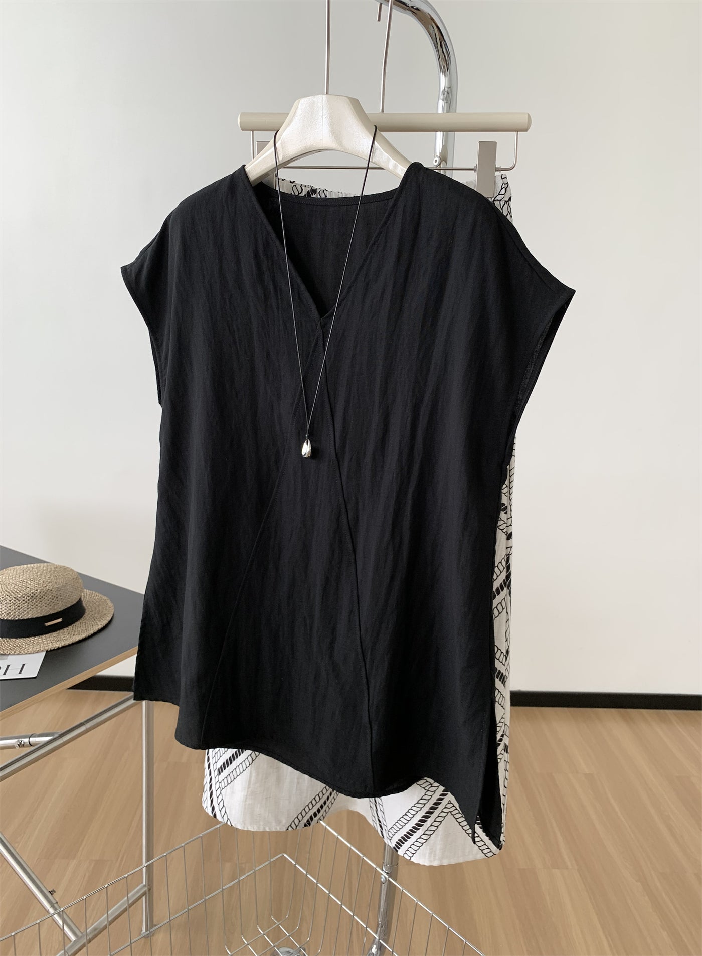 Women Casual Linen Patchwork V-Neck Sleeveless Tops