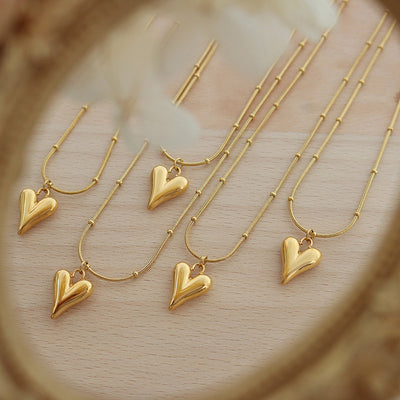 Babakud Women Minimalist Heart Pendant 18K Gold Necklace