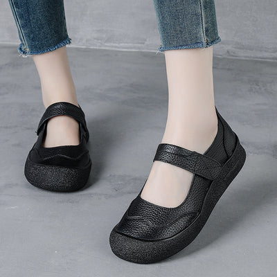 Women Retro Comfortable Leather Wide Round Toe Velcro Sandals