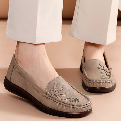 Babakud Women Spring Vintage Floral Leather Flat Loafers