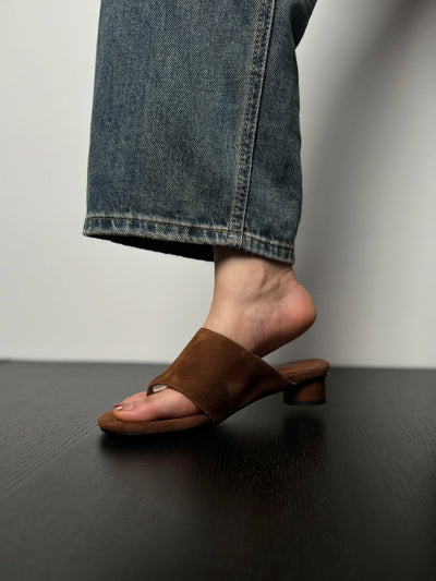 Summer Sheepskin Leather Sueded Chunky Flip-Flops Shoes