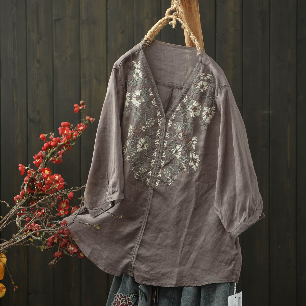 Women Spring Vintage Ramie Embroidered Floral V-Neck Top