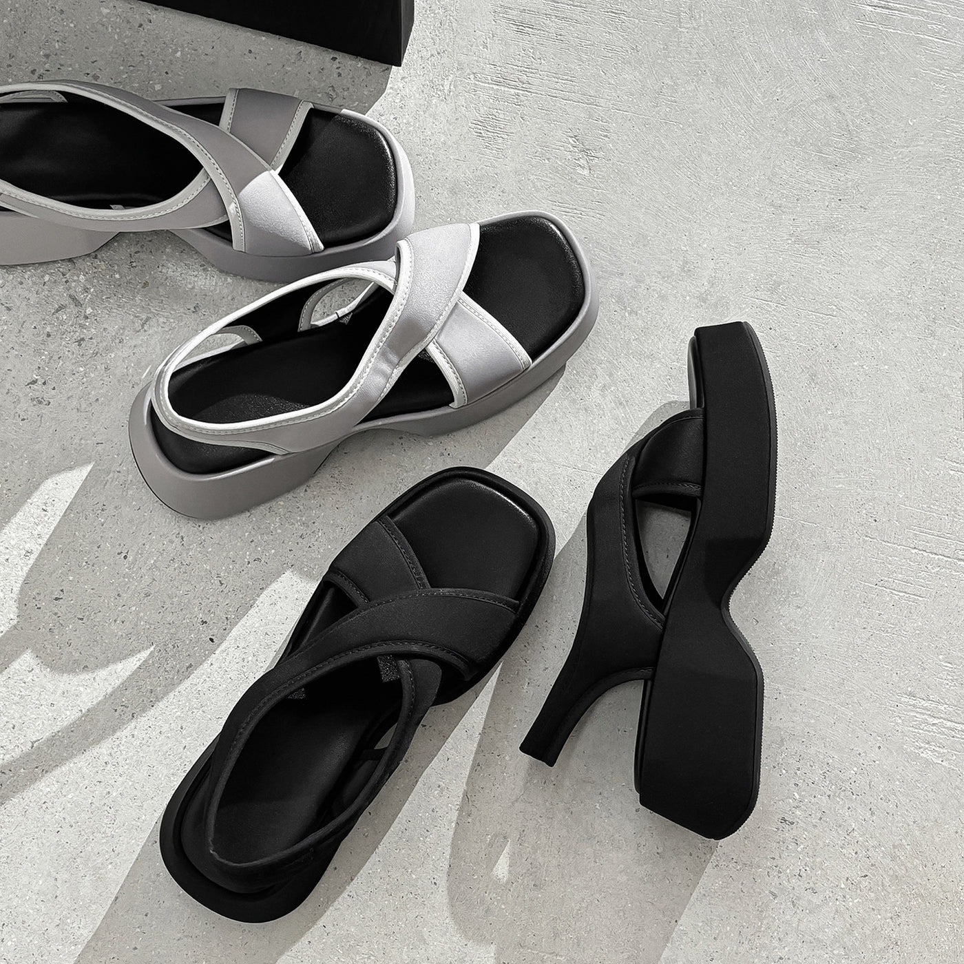 Summer Comfortable Lycra Platform Crossover Strap Sandals
