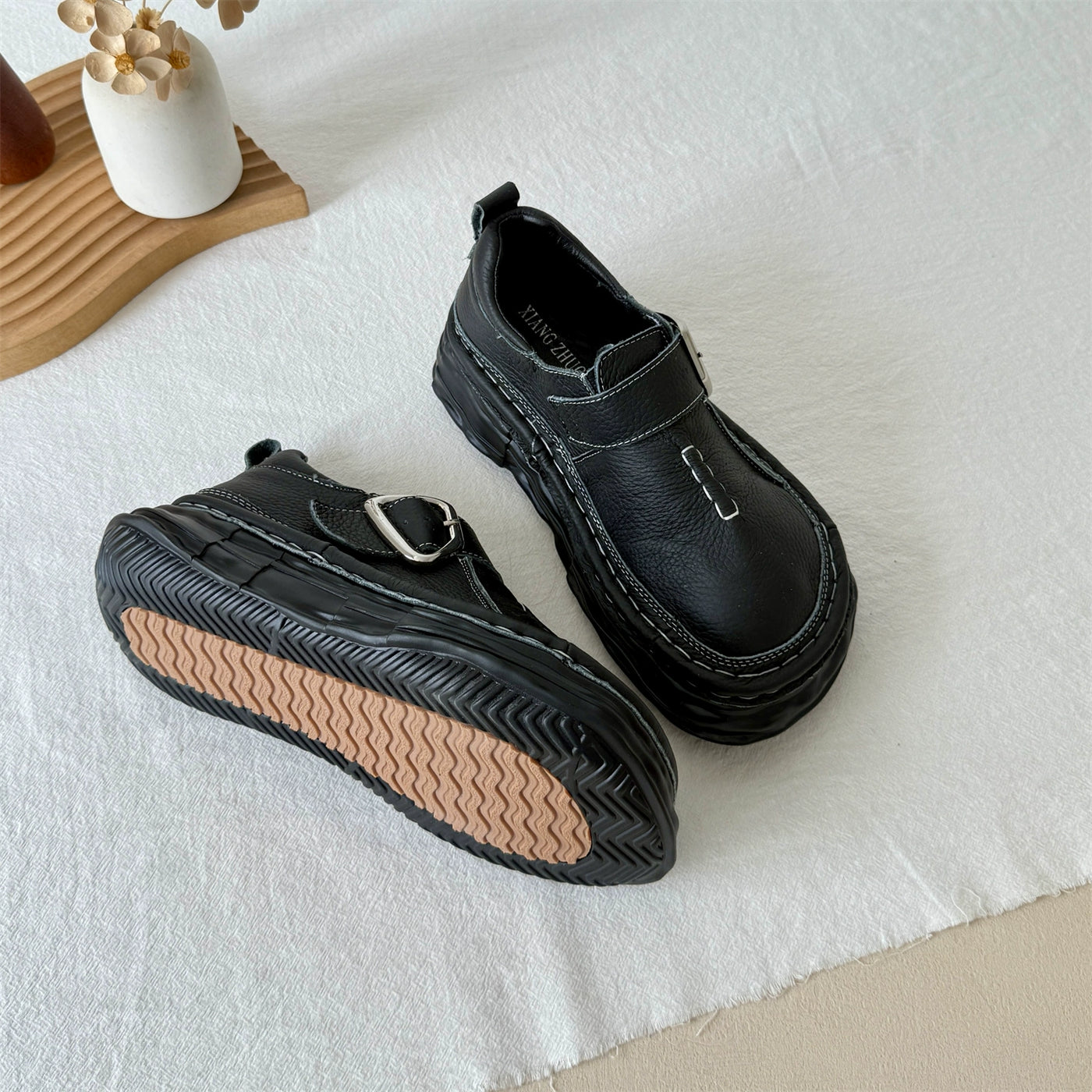 Women Casual Leather Platform Wide Toe Slip-On Shoes