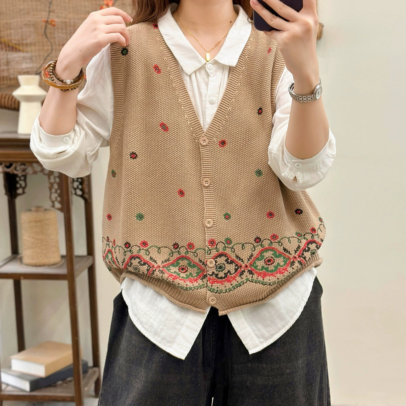 Women Autumn Cotton V-Neck Embroidered Loose Cardigans