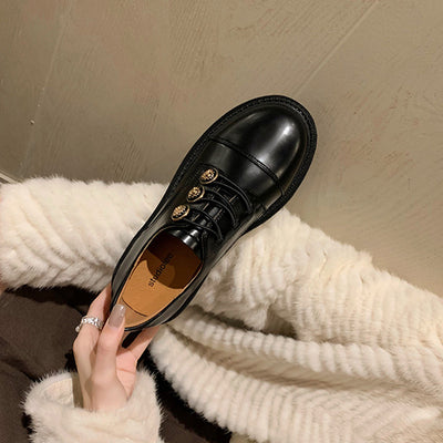 Women Elegant Button Accents Floral Embroidery Oxfords