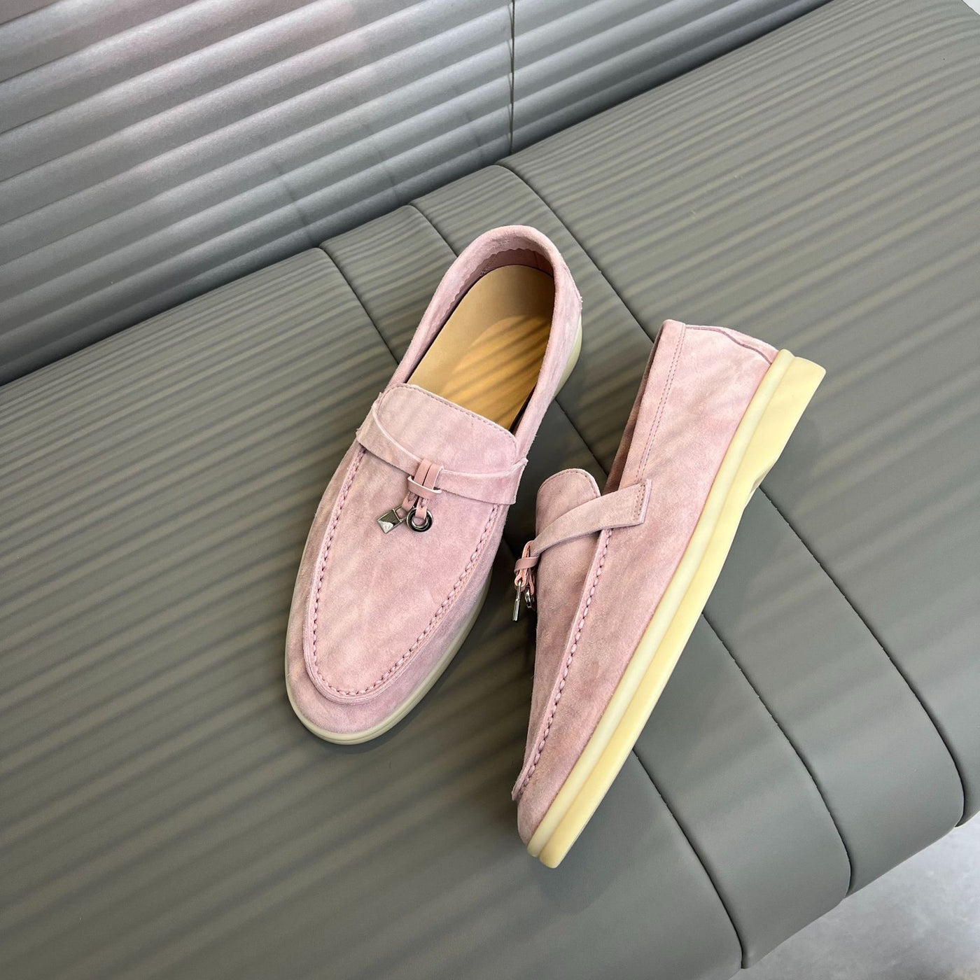 Women Sheepskin Leather Soft Flat Shoes Slip-On Shoes