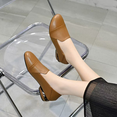 Women Retro Leather Casual Round Toe Chunky Soft Sole Shoes