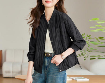 Women Button Up Stand Collar Crinkled Short Jackets