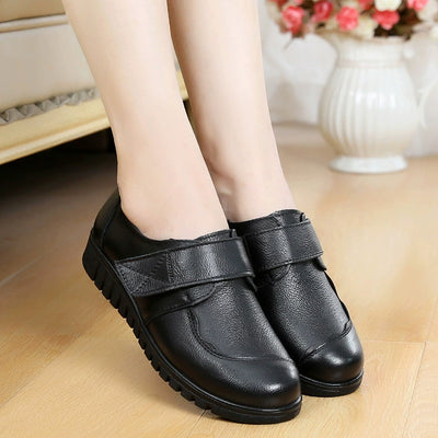 Women Retro Top Leather Soft Flat Sole Black Velcro Shoes