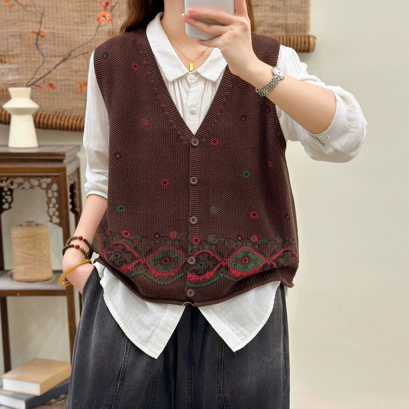 Women Autumn Cotton V-Neck Embroidered Loose Cardigans