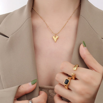 Babakud Women Minimalist Heart Pendant 18K Gold Necklace