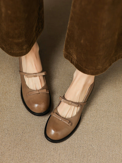 Women Retro Leather Chunky Round Toe One Straped Shoes